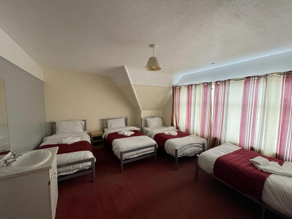 St Nicholas Hotel London Borough of London Borough of Harrow Exterior foto